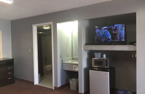 Galloway Hotel | Haven Inn and Suites