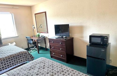 Monroe Hotel | Haven Inn & Suites