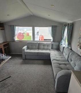 Isle of Grain Resort | Haven Kent Coast Allhallows sleeps 8