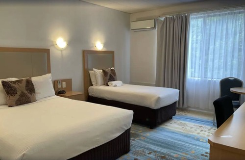 Glenelg North Hotel | Haven Marina Motel