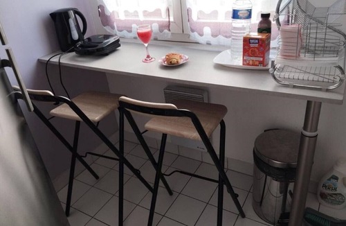 L'Hay-les-Roses Apartment | Haven of Peace