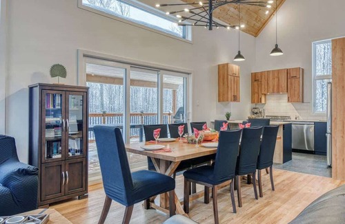 Amherst House | Haven of Peace Tremblant Spa 12p.