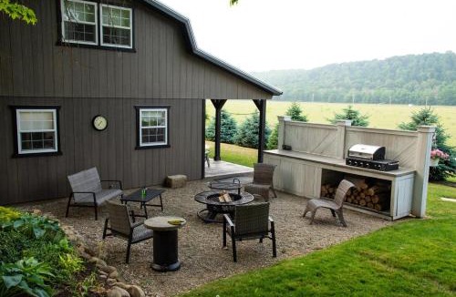 Warsaw House | Haven on 41