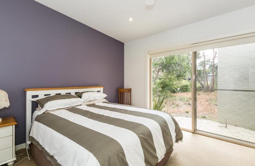 Anglesea House | Haven On Harvey - BYO Linen