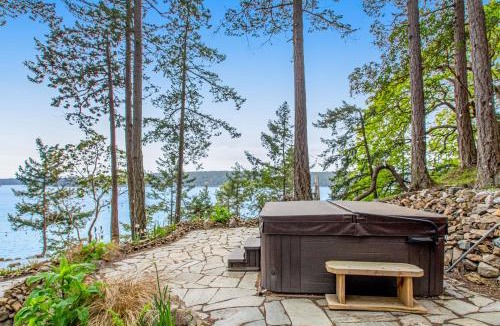 Lopez Island House | Haven on Hilltop