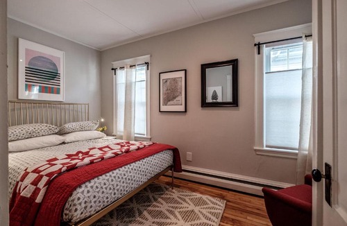 East End Apartment | Haven on the Hill