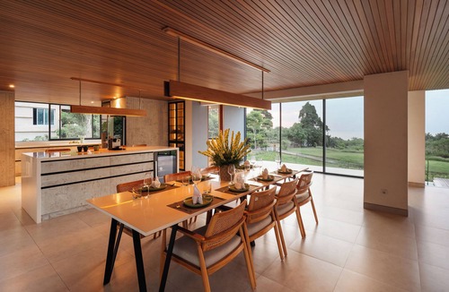 Kutuh Villa | Haven Panoramic Cliffside 7BR Villa fit for Event