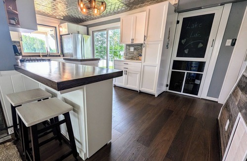 Upper Peninsula Michigan House | Haven Point Lakefront Bungalow