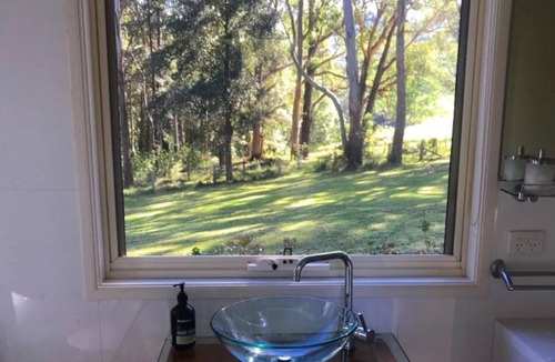 Jaspers Brush House | Haven Retreatn