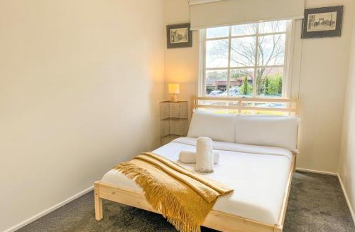 Narre Warren House | Haven St Johns