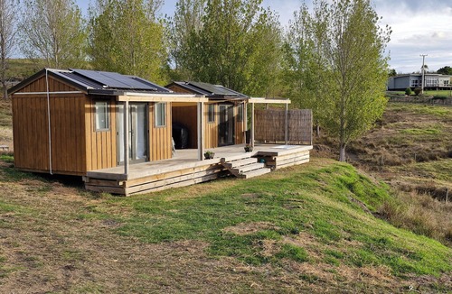 Kaiwaka Cabin | Havenridge Alpaca Glamping Cabins
