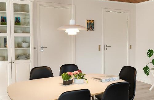 Oster Hurup House | Havhuset I Øster Hurup - i byen, ved stranden