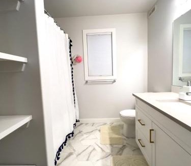 Regina Apartment | Havilah's Place Regina