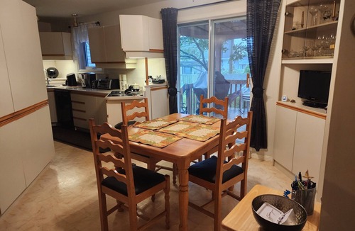Saint-Emile House | Havre Détente Pour Tous!