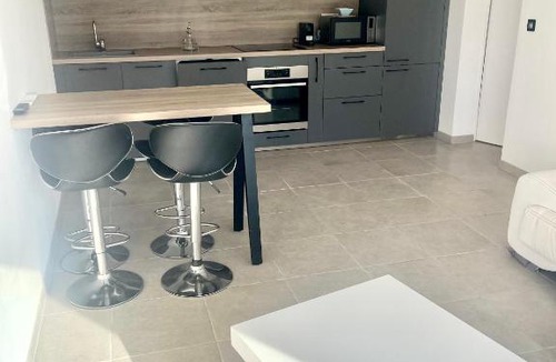 Montaren-et-Saint-Mediers Apartment | Havre de paix