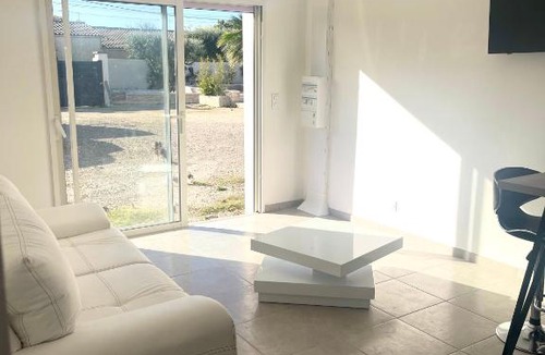 Montaren-et-Saint-Mediers Apartment | Havre de paix