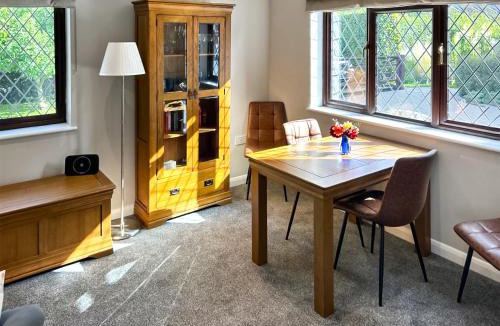 Halstead House | Havre De Calme