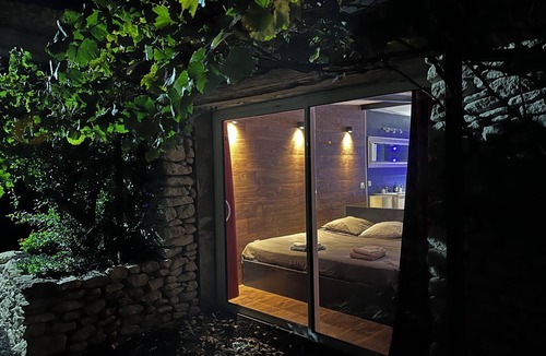 Jonquieres Other | Havre de Paix en Provence