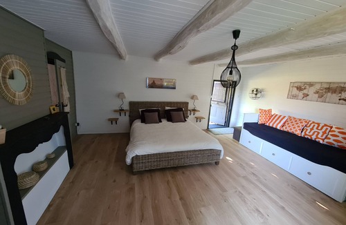 Fraissines House | HAVRE DE PAIX