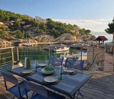 Calanque de Morgiou Apartment | Havre de paix les pieds dans l eau