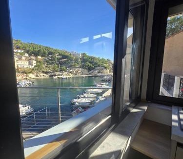 Calanque de Morgiou Apartment | Havre de paix les pieds dans l eau