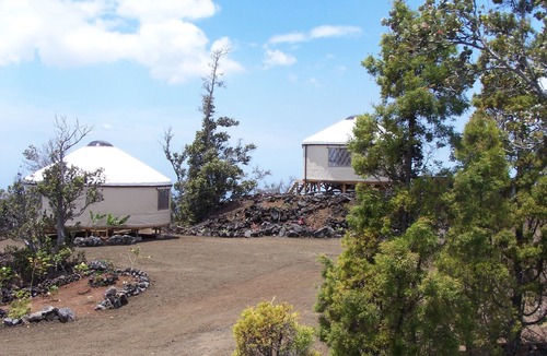 Ocean View Apartment | Hawaii by Yurt Luxury for Less!