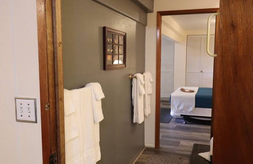 Naalehu Bed & Breakfast | Hawaii Island Resort