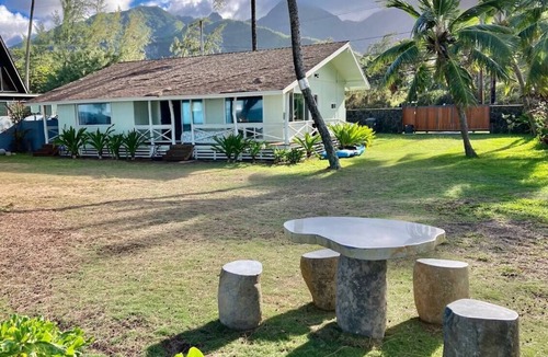 Punaluu House | Hawaiian Beachfront House