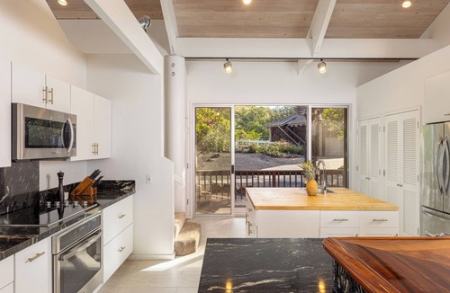 Kamuela House | Hawaiian House With Ocean View