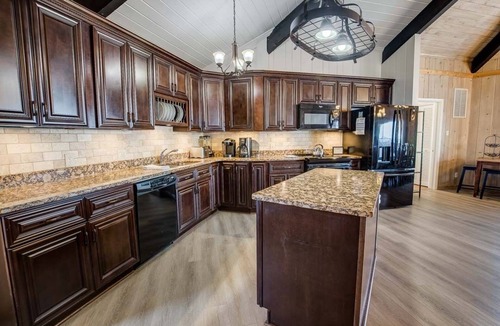 Sandbridge House | Hawaiian Palace | Oceanfront | Private Pool, Hot Tub