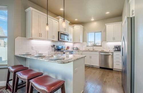 Fruita House | Hawk 5: Luxury Pet-Friendly