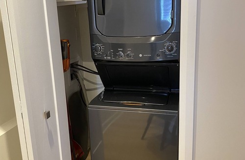 Hawkesbury Condo | Hawkesbury Near Hospital Executive Condo