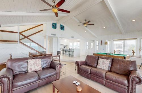 Cutthroat Harbor Estates House | Hawkins Lookout