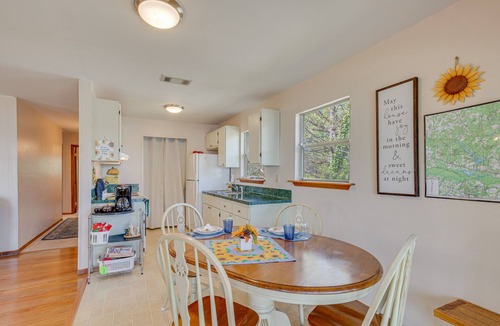 Hawkins Cabin | Hawkins Vacation Rental w/On-Site Lake Access!
