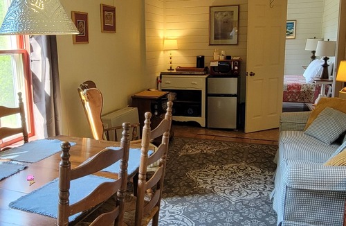 Walpole House | Hawks House Inn