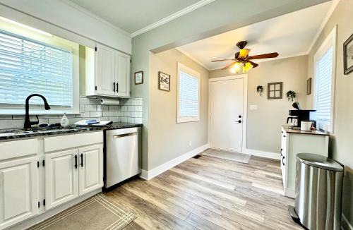 Marion House | Hawks Nest