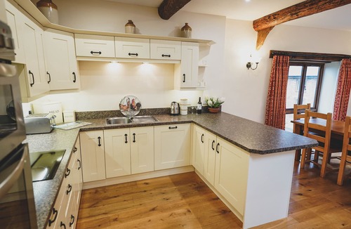 Axminster Cottage | Hawley Farm Self Catering Holiday Accommodation