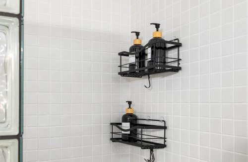 Easton House | Hawthorn Cabin