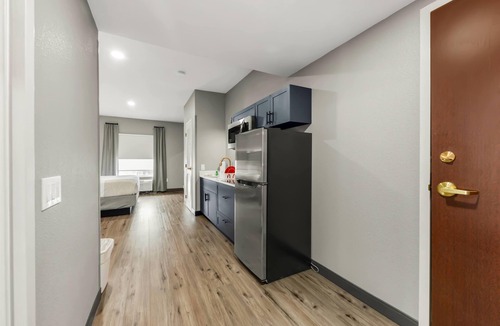 College Station Hotel | Hawthorn Extended Stay by Wyndham College Station