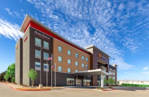 DeSoto Hotel | Hawthorn Extended Stay by Wyndham DeSoto