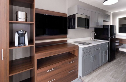 Dentsville Hotel | Hawthorn Extended Stay By Wyndham Columbia/Ft. Jackson
