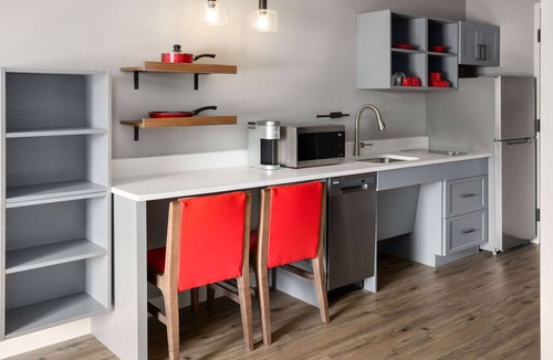 Williston North Hotel | Hawthorn Extended Stay by Wyndham Williston/Burlington