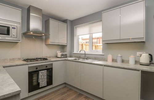 Whitby Cottage | Hawthorn