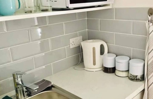 Cambridge Apartment | Hawthorn Guesthouse Studio 2