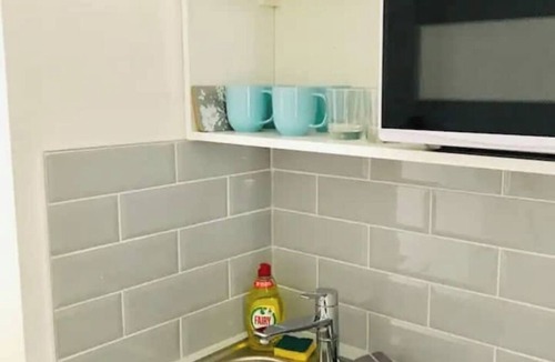 Cambridge Apartment | Hawthorn Guesthouse Studio 2