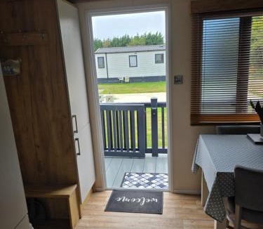 Ryde House | Hawthorn Lodge