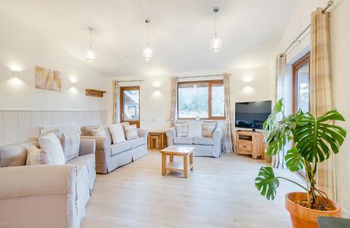 Llandrindod Wells House | Hawthorn Lodge - Uk42546