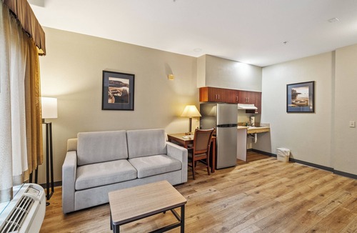 Rancho Cordova Hotel | Hawthorn Suites by Wyndham Rancho Cordova/Folsom