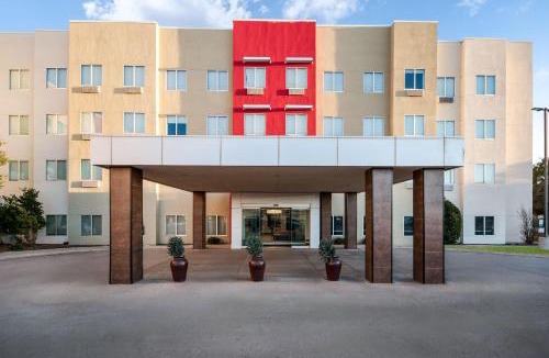 Lubbock Hotel | Hawthorn Suites by Wyndham Lubbock