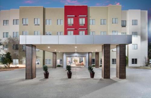 Lubbock Hotel | Hawthorn Suites by Wyndham Lubbock